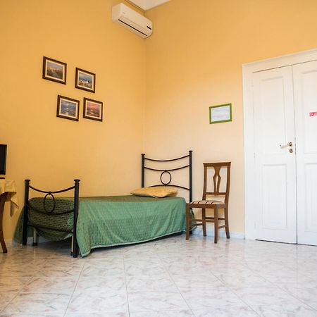 シラクーサ Sognando Ortigia Bed & Breakfast エクステリア 写真