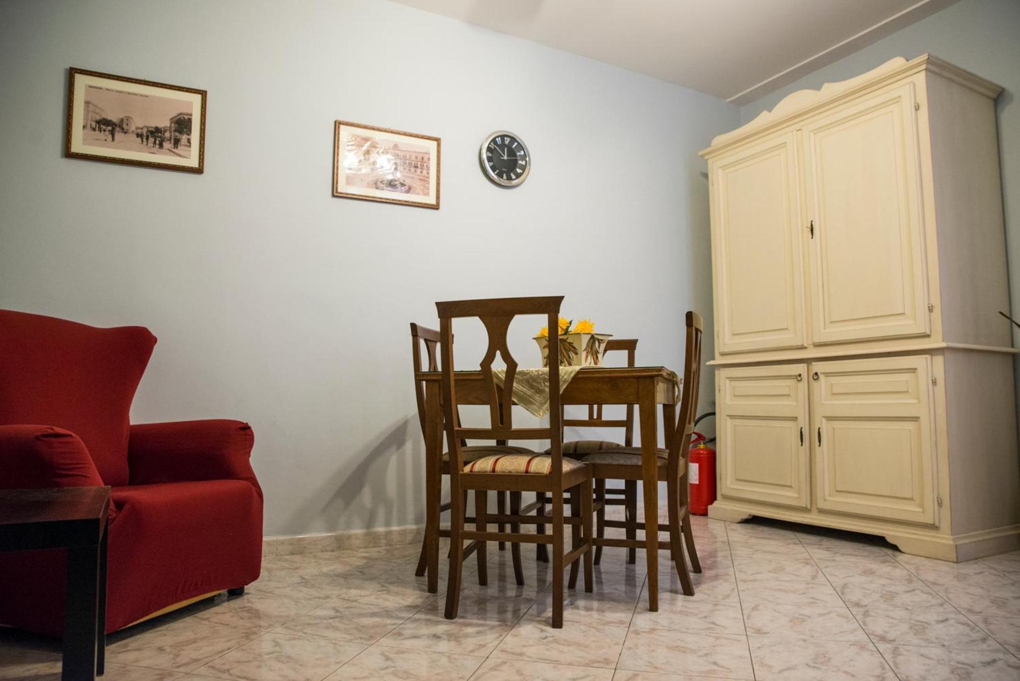 シラクーサ Sognando Ortigia Bed & Breakfast エクステリア 写真