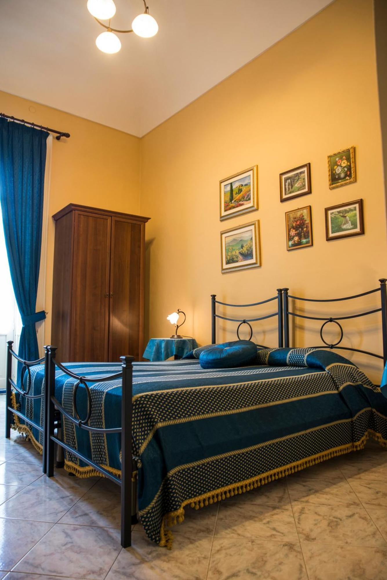 シラクーサ Sognando Ortigia Bed & Breakfast エクステリア 写真