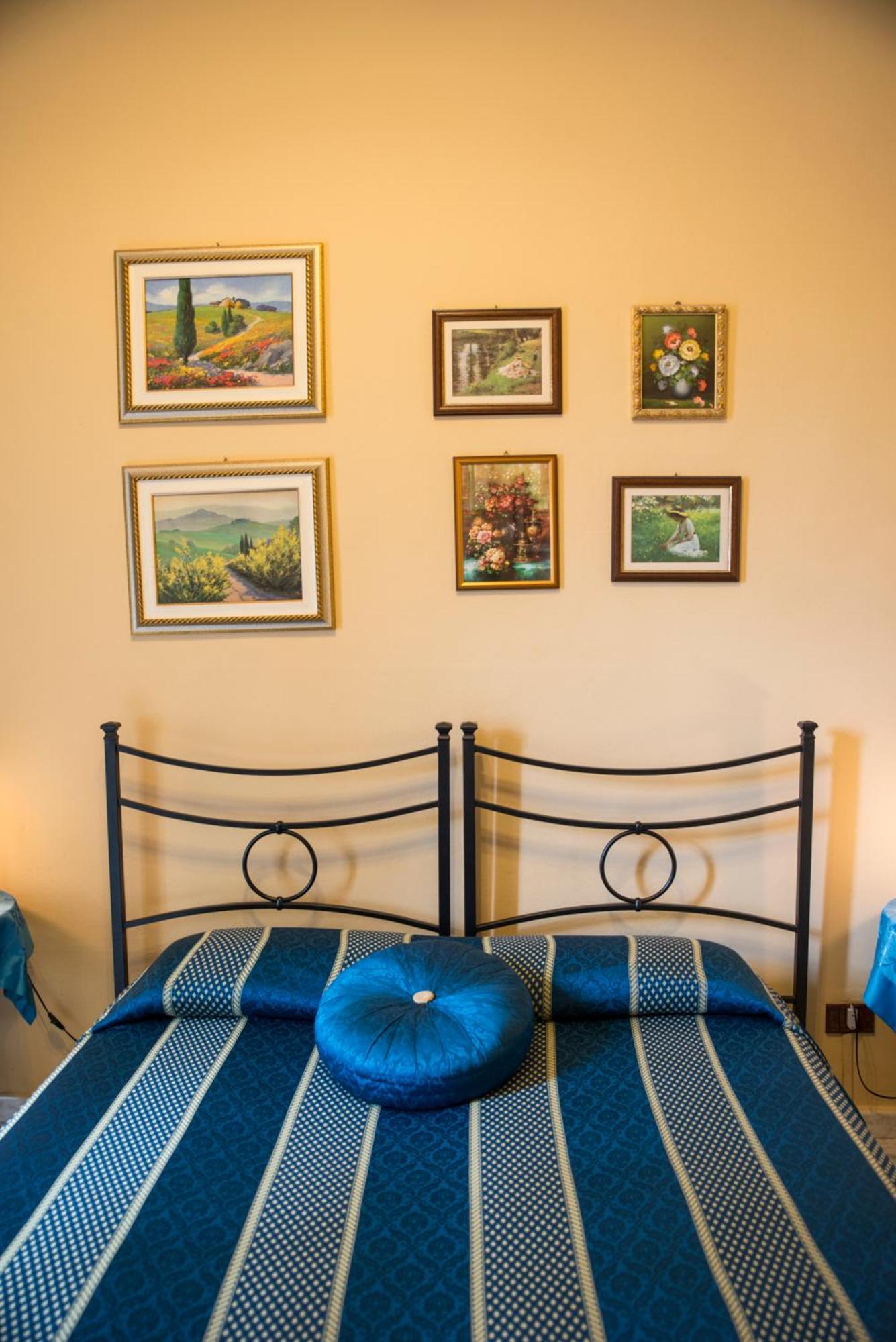 シラクーサ Sognando Ortigia Bed & Breakfast エクステリア 写真